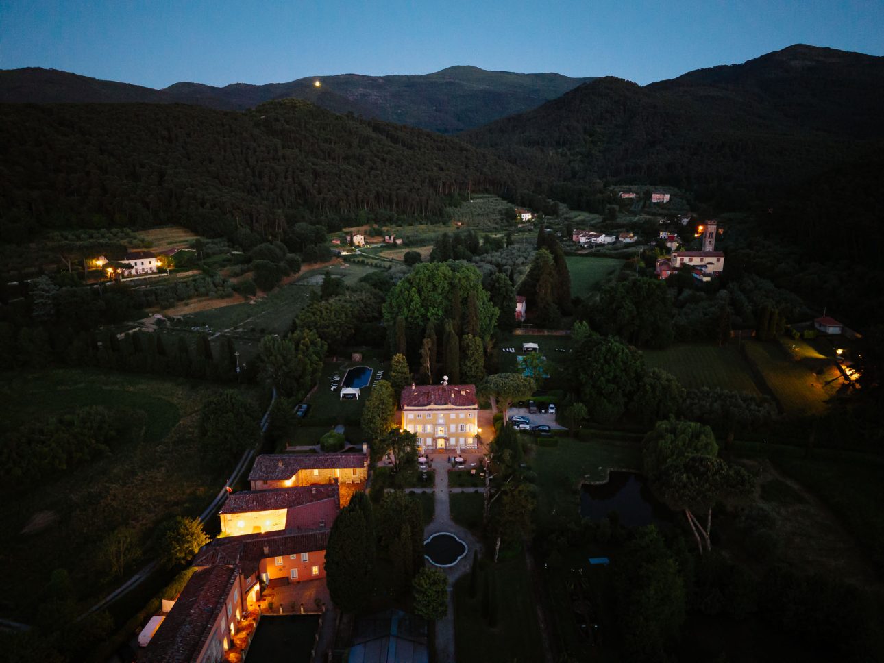 Drone view of Pizza Party tables at Villa Lenka Tuscany
