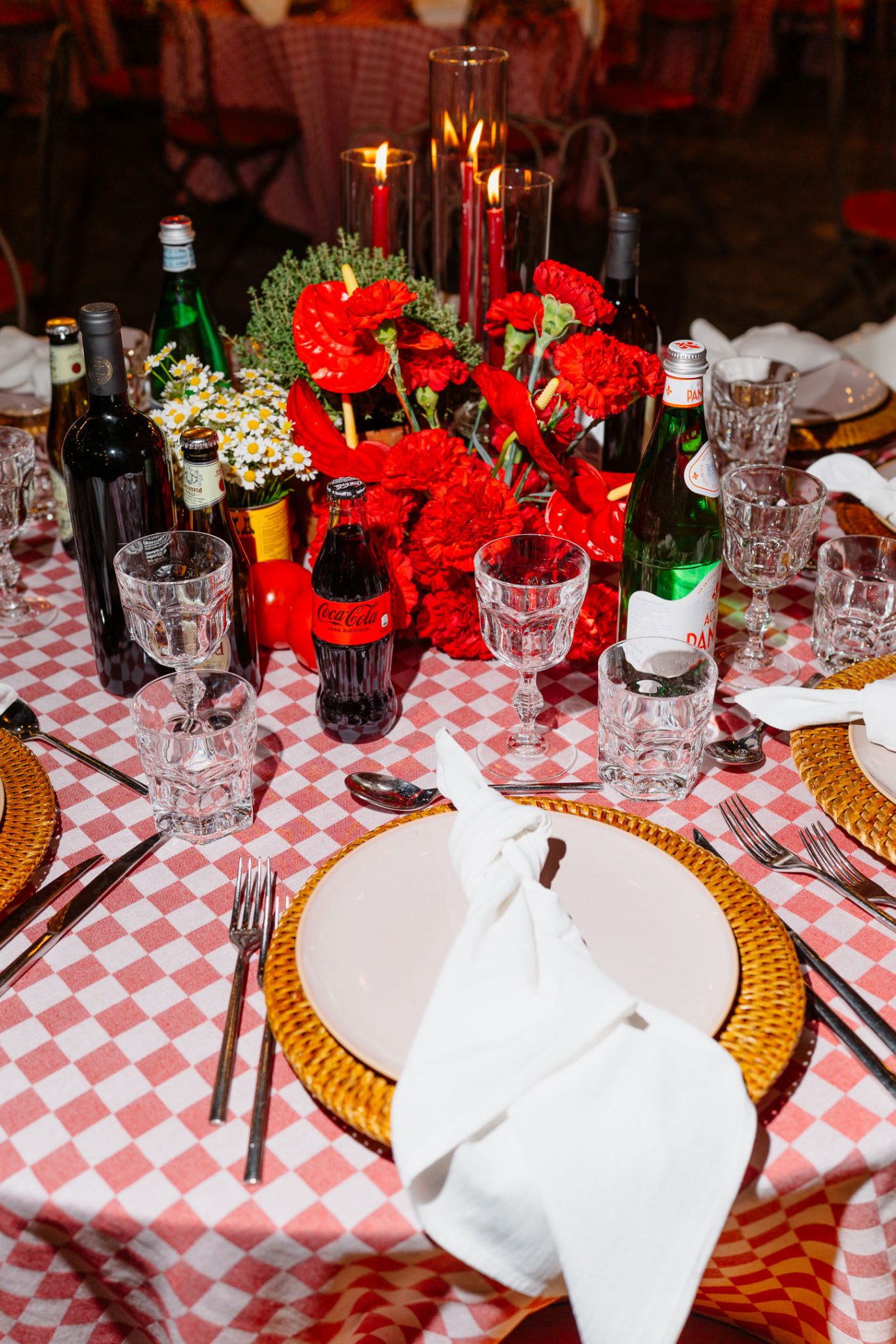 Wedding dinner details with wine and Italian flavors Tuscany