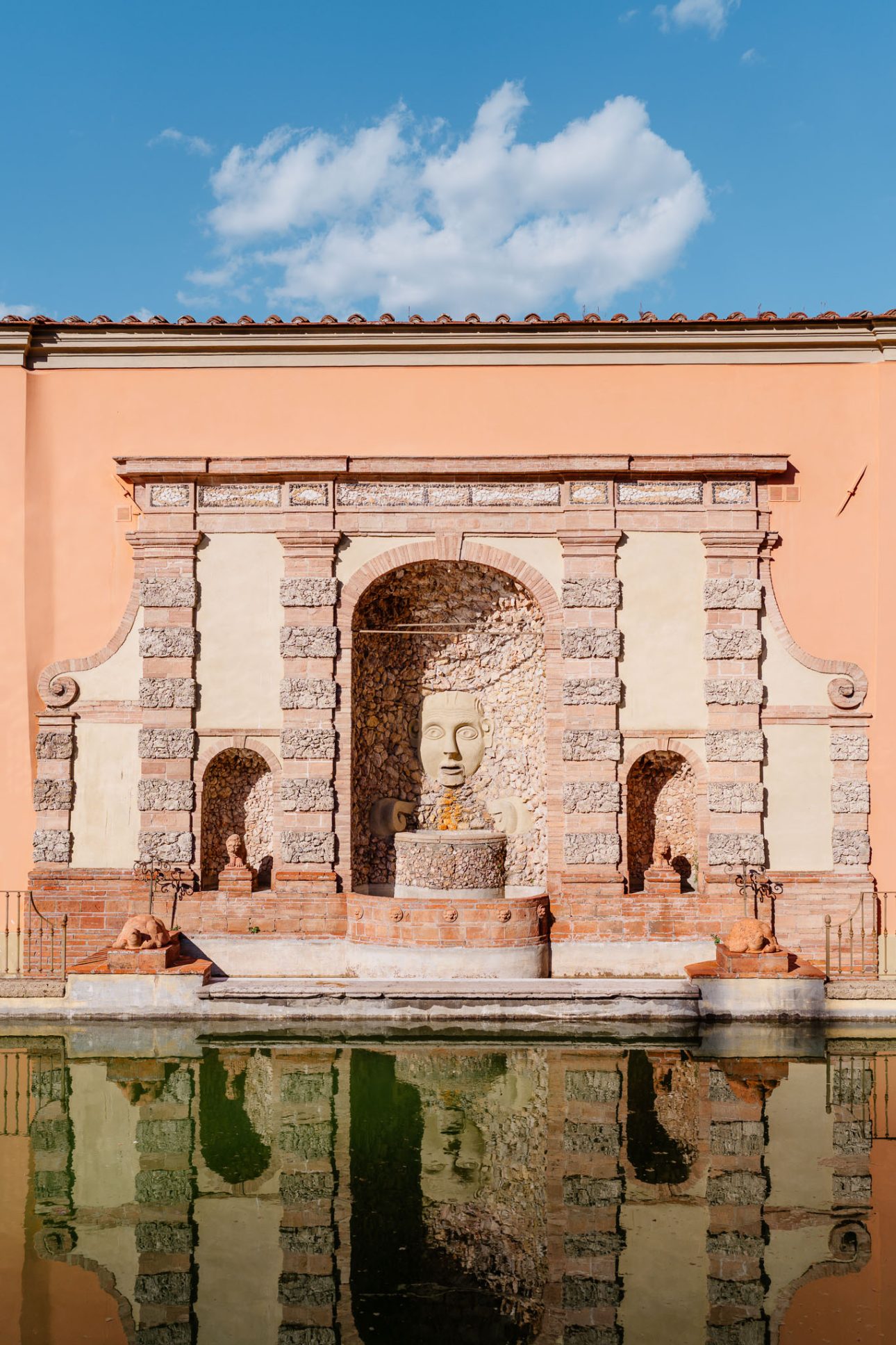Villa Lenka exterior luxury Jewish Wedding Tuscany
