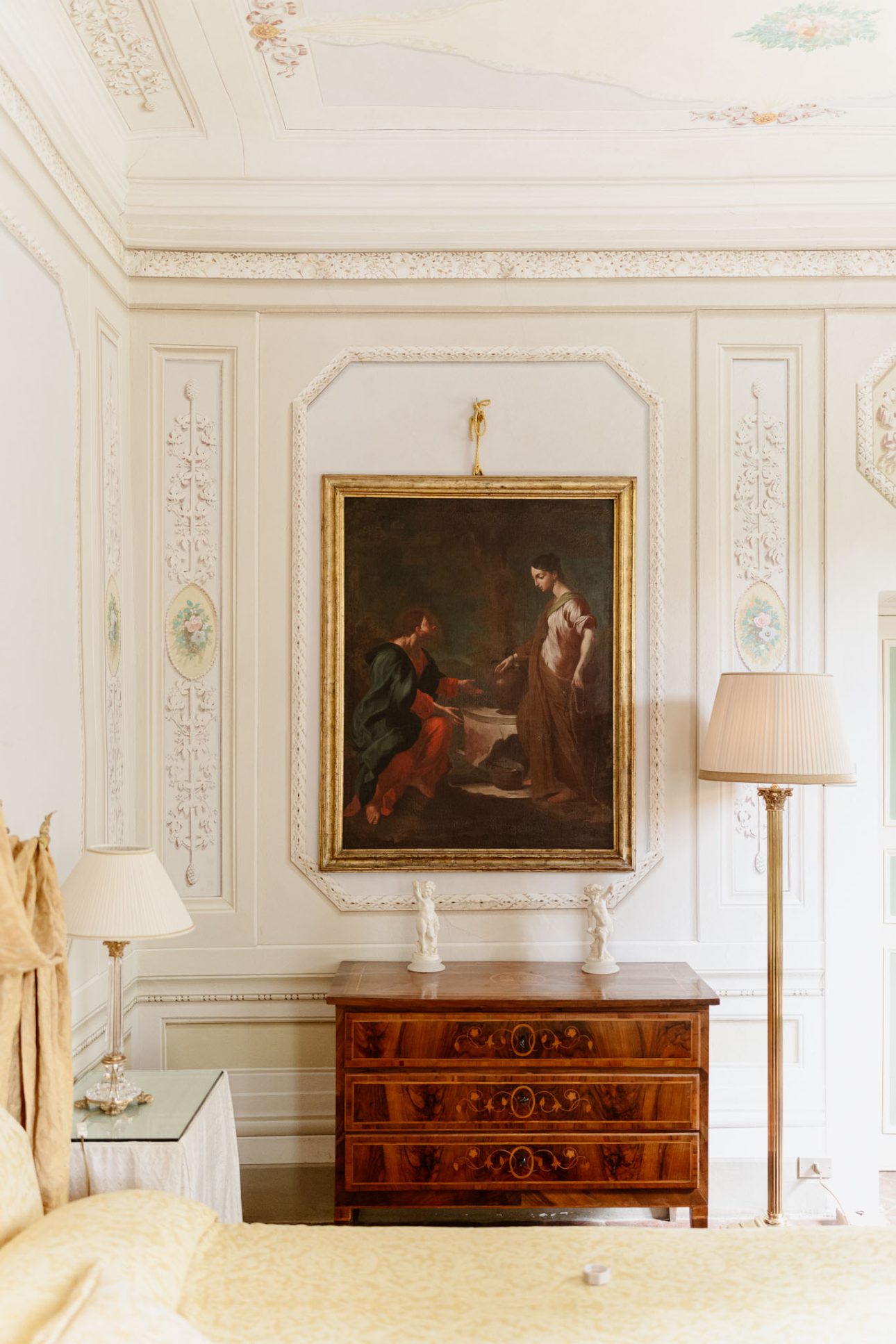 Historic Tuscan villa wedding setting at Villa Lenka