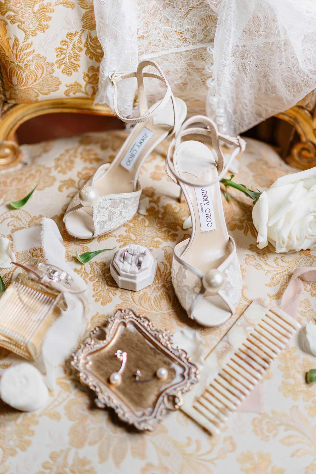 Luxury Jewish Wedding Tuscany - wedding rings and bridal jewelry Emily & Refael