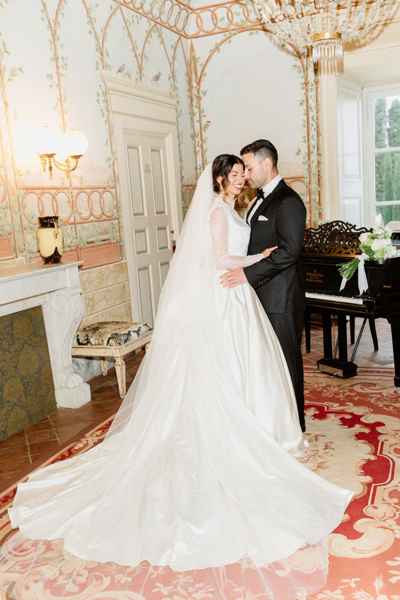 Luxury Jewish wedding couple portrait Tuscany